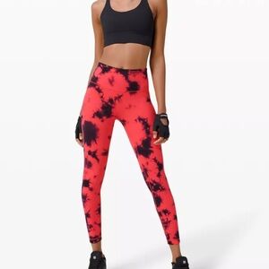 Lululemon invigorate high rise right 25” Shibori pattern red blue